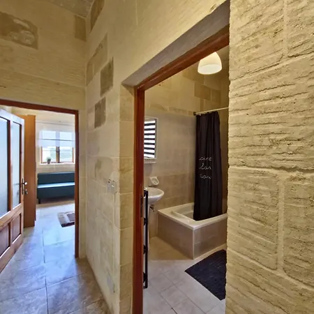 Id Dar Ta Censu 加拉